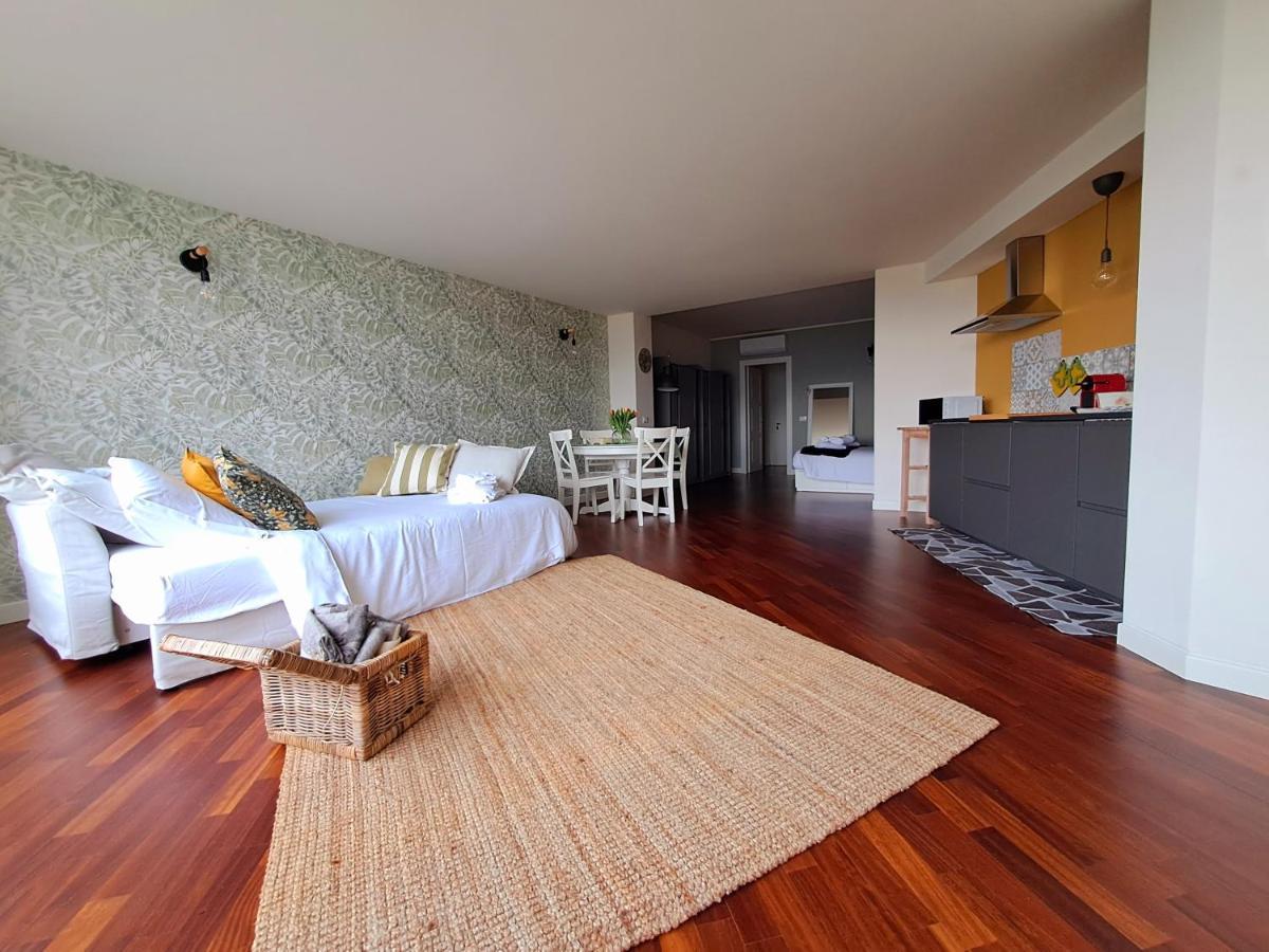 Aria Di Franciacorta Appartement Corte Franca Buitenkant foto